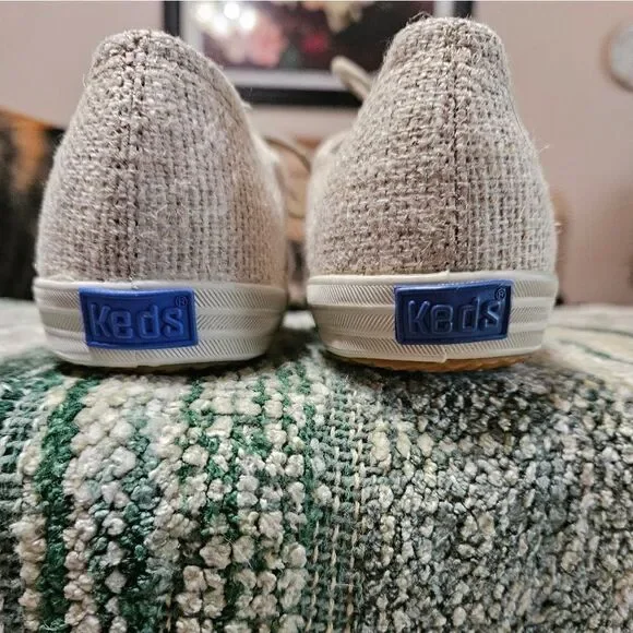 #385 Keds- Canvas Tennis Shoes - Colors/Sizes Varies - Picture 5 of 11